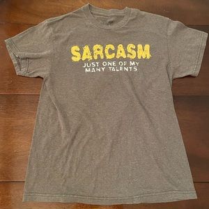 Funny sarcasm graphic t-shirt